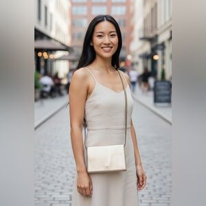 NWT- Fossil- Sydney Flap Mini Metallic Gold Crossbody Bag